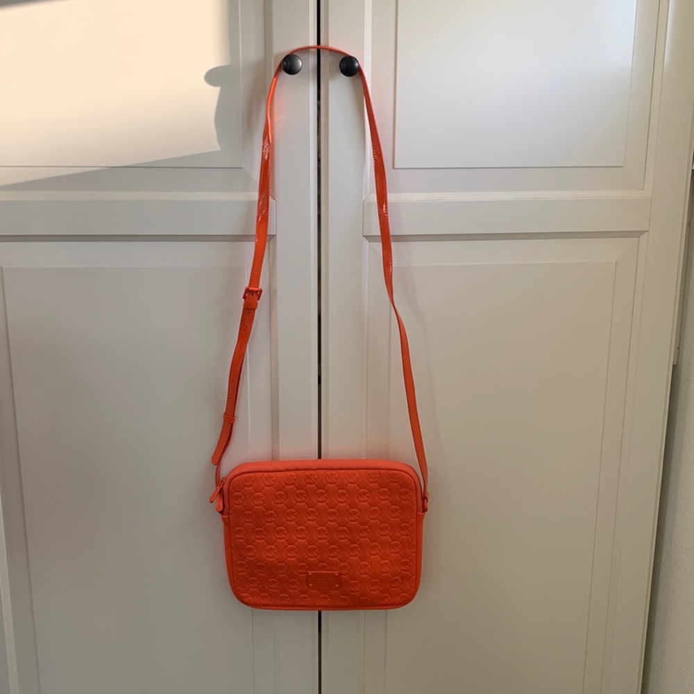 Michael Kors crossbody bag